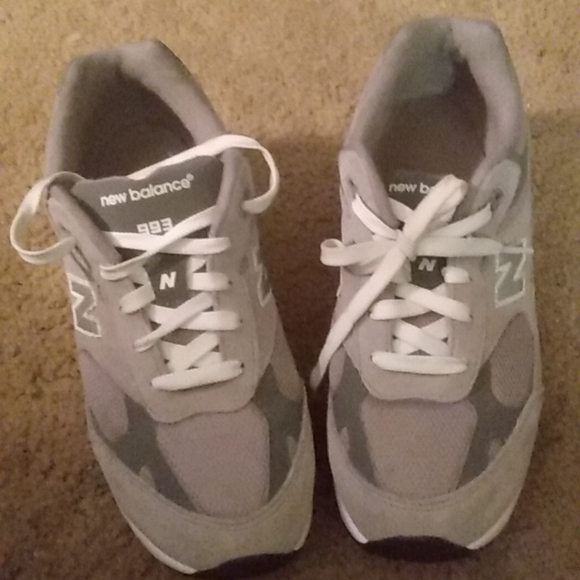 New Balance Shoes - Women's Sneakers